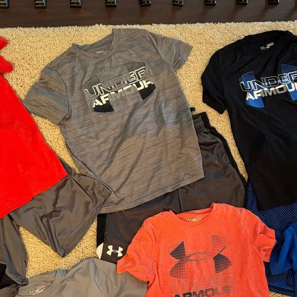 Under Armour Kids' sets - 7 sets, 14 pieces size Youth Medium - Picture 3 of 10